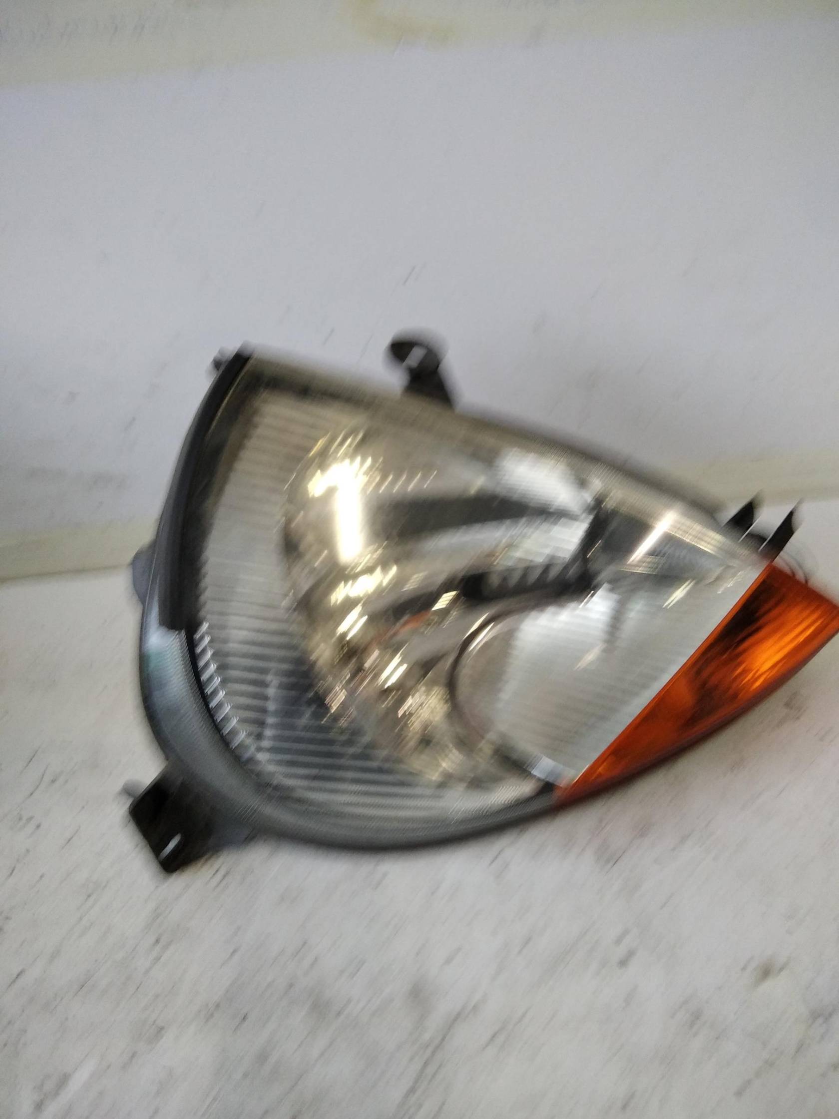 Cristallo retrovisore est. dx.